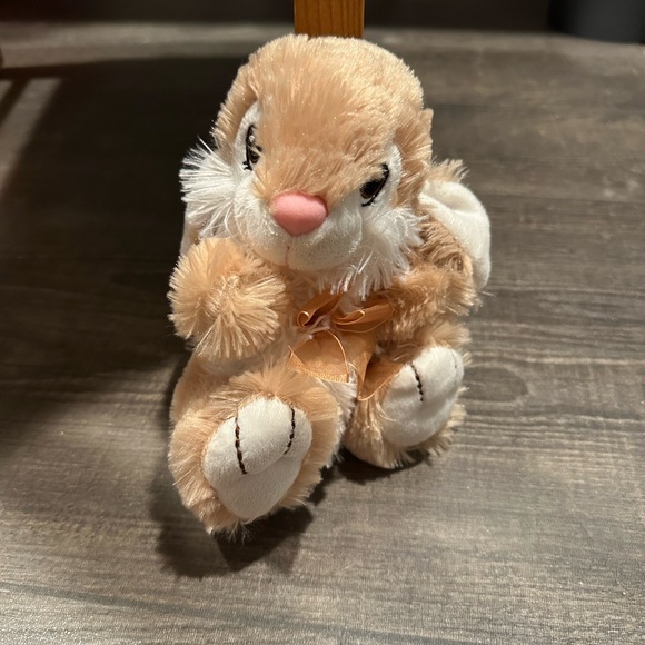 Dandee / Dan Dee Tan & White Fluffy Plush Stuffed Bunny Rabbit Stitched Eyes 7" - Picture 1 of 4